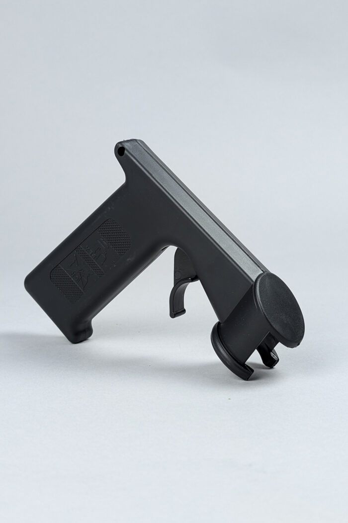 SPRAY GUN